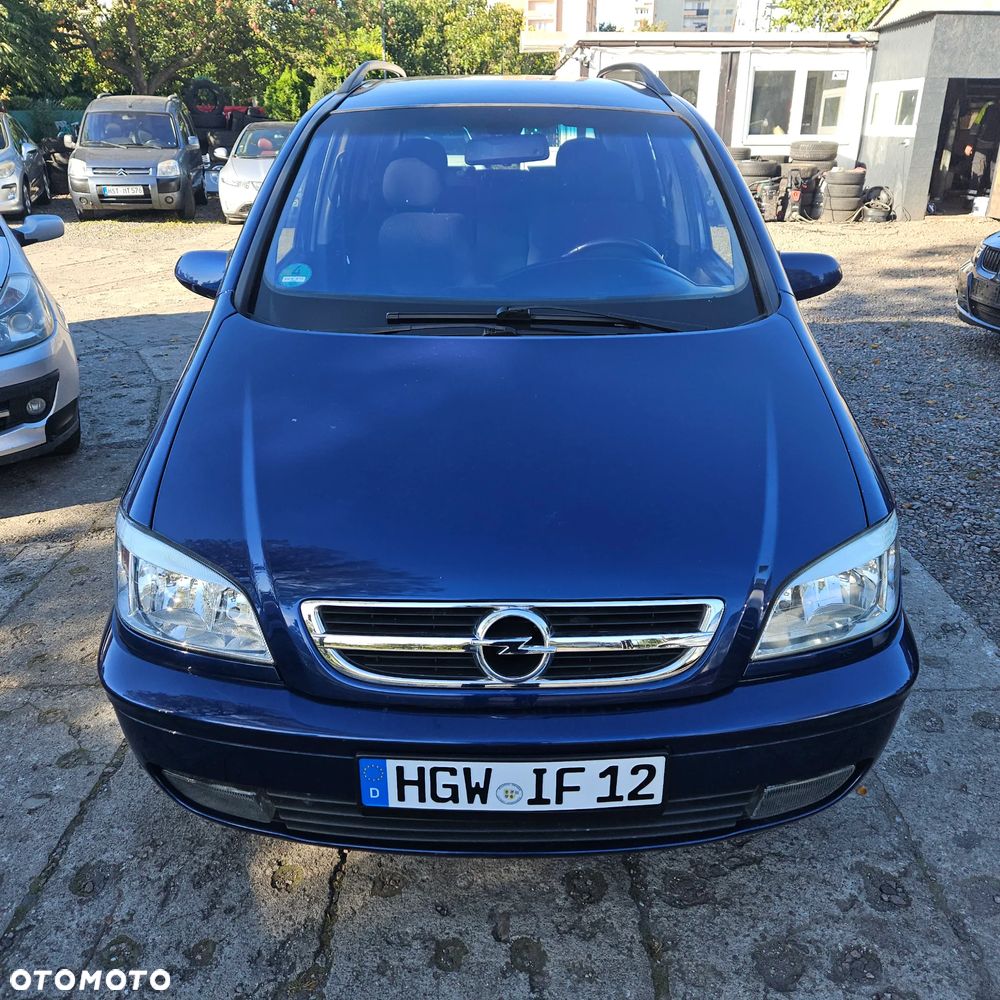 Opel Zafira 2.2 DTI Elegance - 1
