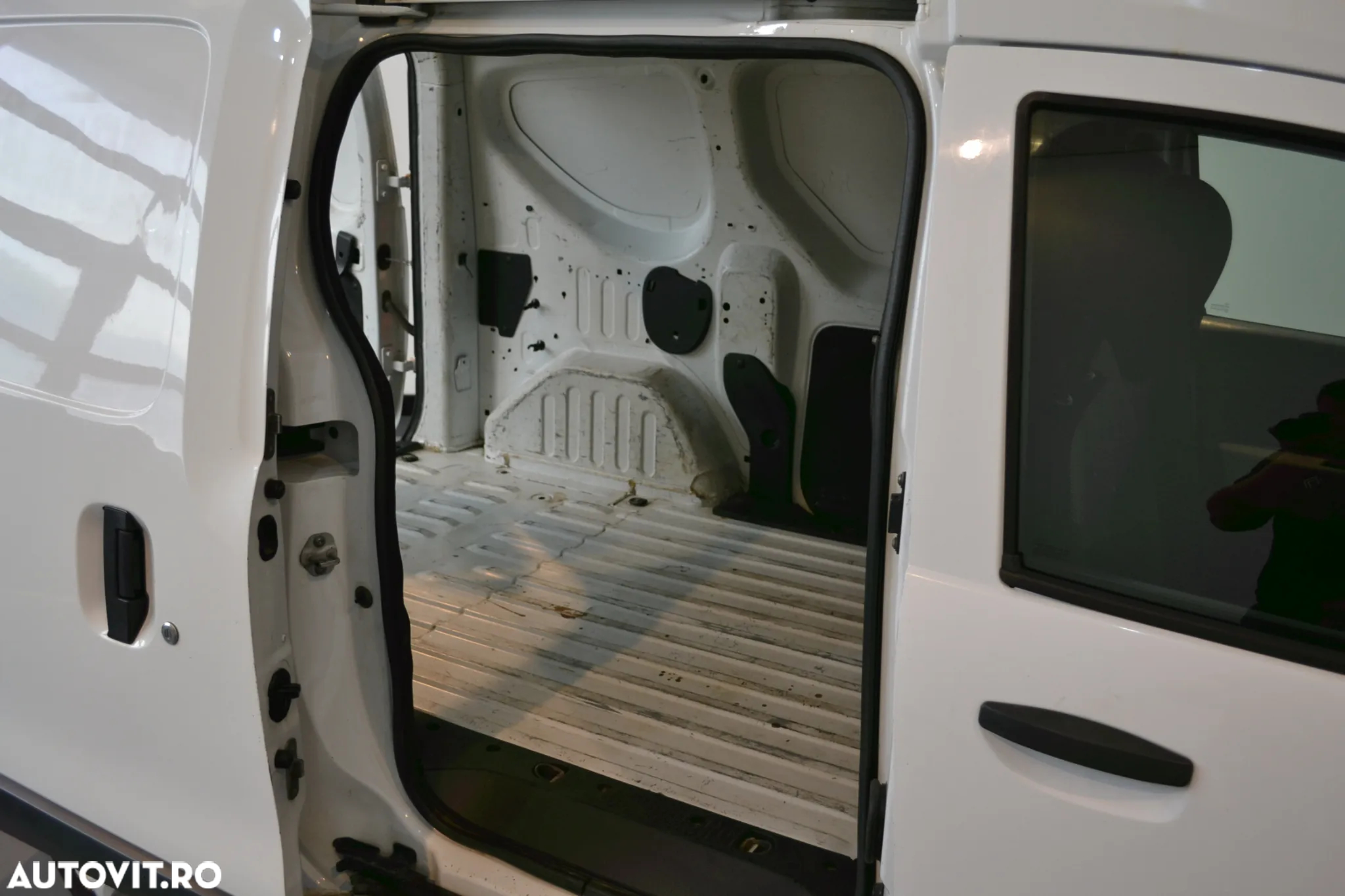 Dacia Dokker 1.5 dCi 75 CP Ambiance - 14