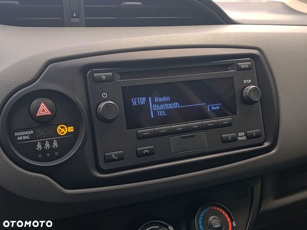 Toyota Yaris - 15