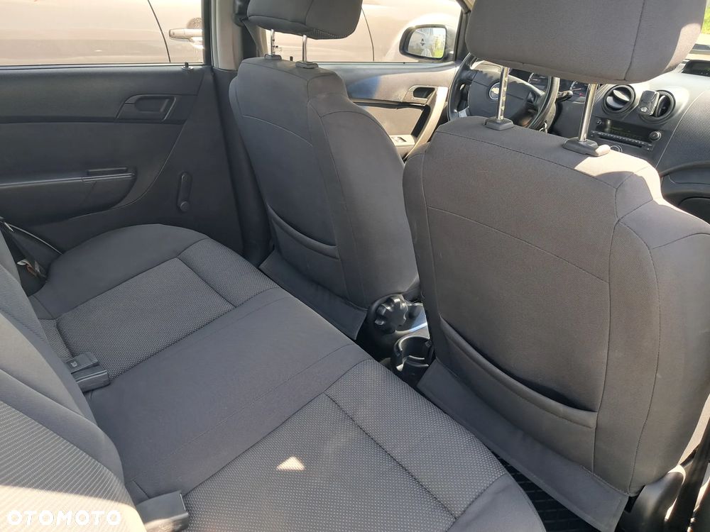 Chevrolet Aveo 1.4 16V Elite (abs) - 6