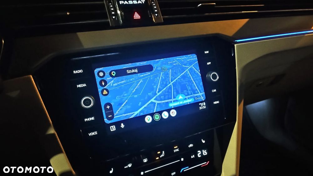 Volkswagen Passat 2.0 TDI 4Mot Elegance DSG - 12