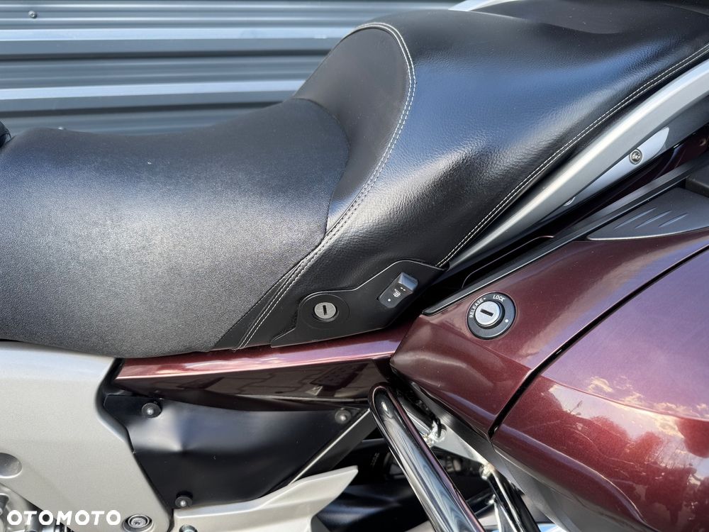 BMW K - 19