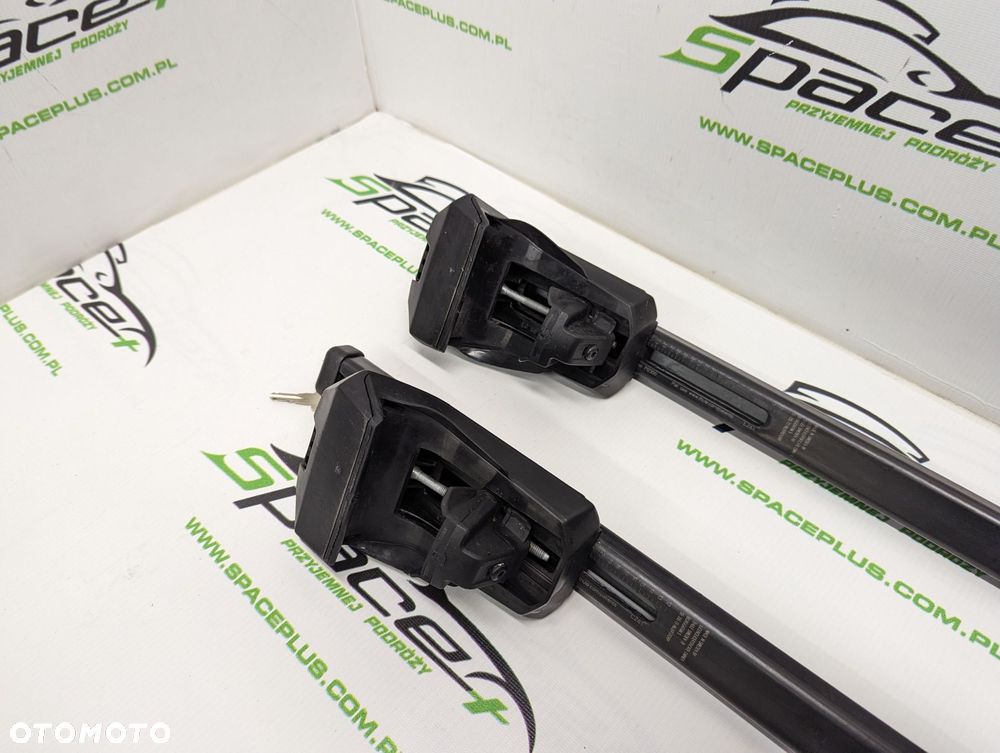 Bagażnik dachowy Thule: belki 7122 + Stopy 7104 Na otwarte relingi - 5