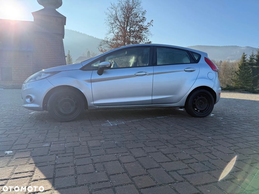 Ford Fiesta 1.4 TDCI Champions Edition - 8