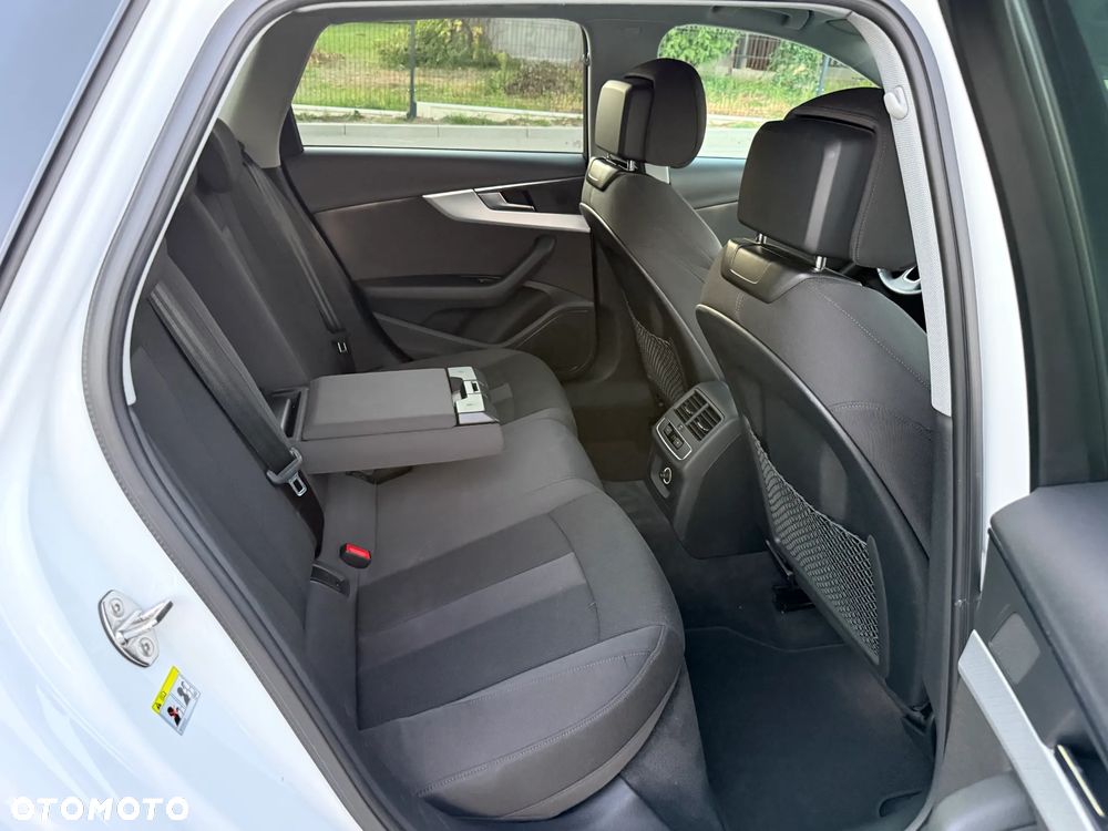 Audi A4 Avant 40 TDI Quattro Sport S tronic - 27