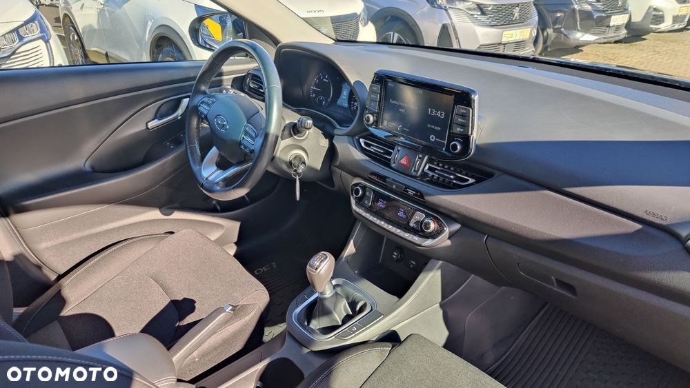 Hyundai i30 1.5 DPI Comfort - 6