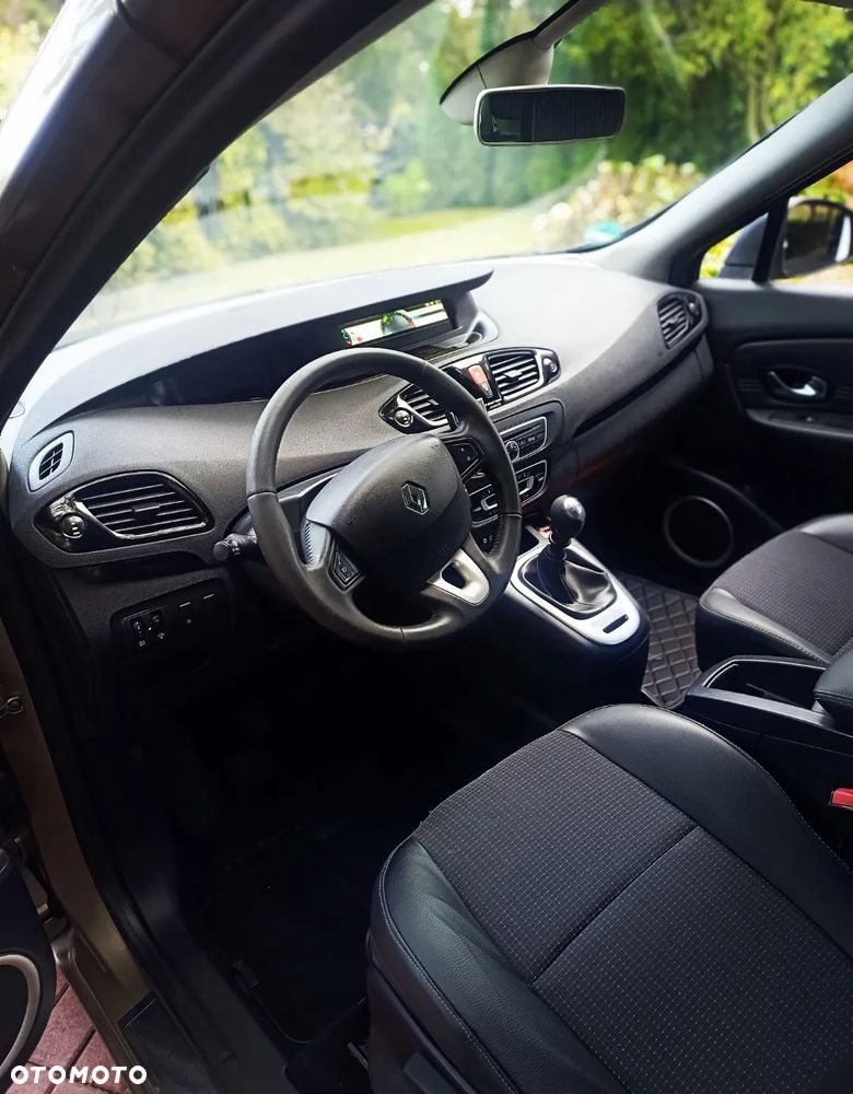 Renault Scenic 1.6 16V 110 Expression - 16