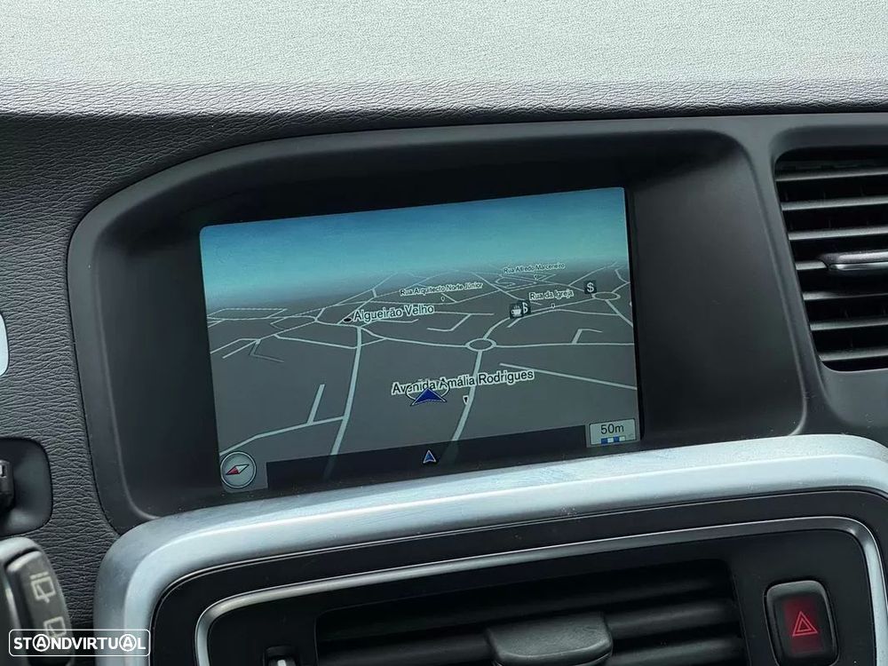 Volvo V60 1.6 D2 Momentum Eco Powershift - 25