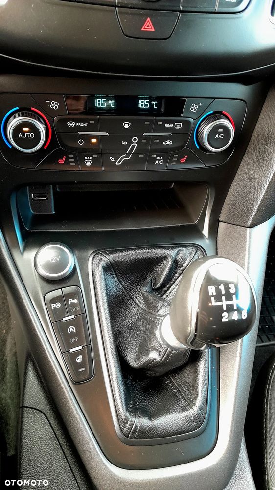 Ford Focus - 8