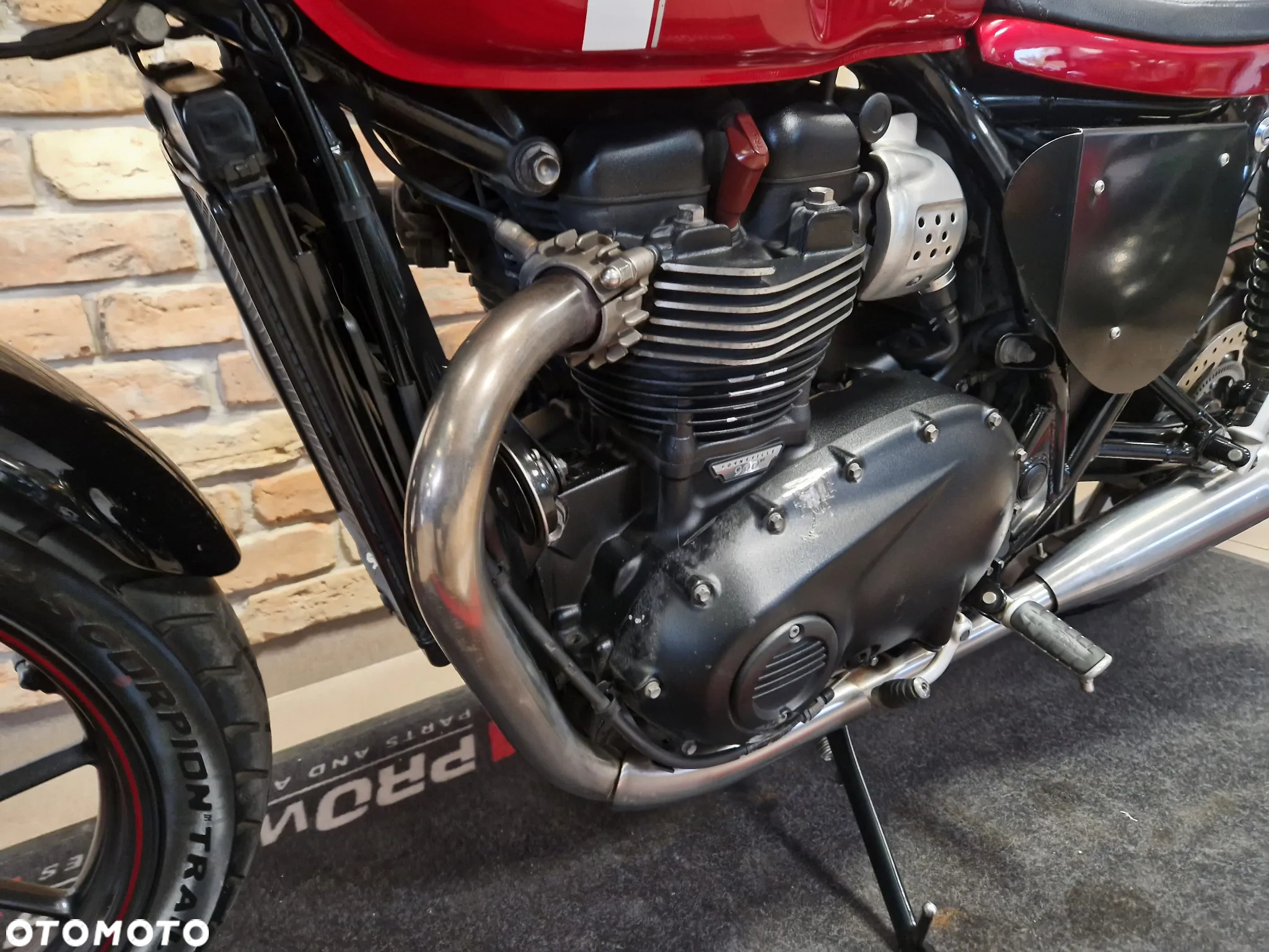 Triumph Street Twin - 15