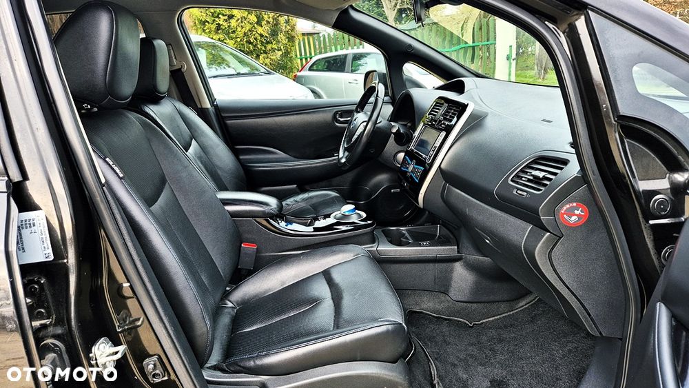 Nissan Leaf 30 kWh (mit Batterie) Tekna - 38