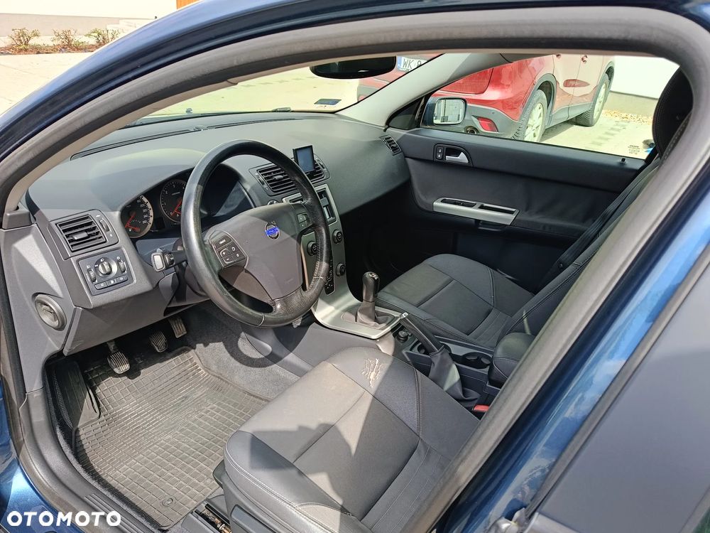 Volvo S40 2.0D DPF Momentum - 18