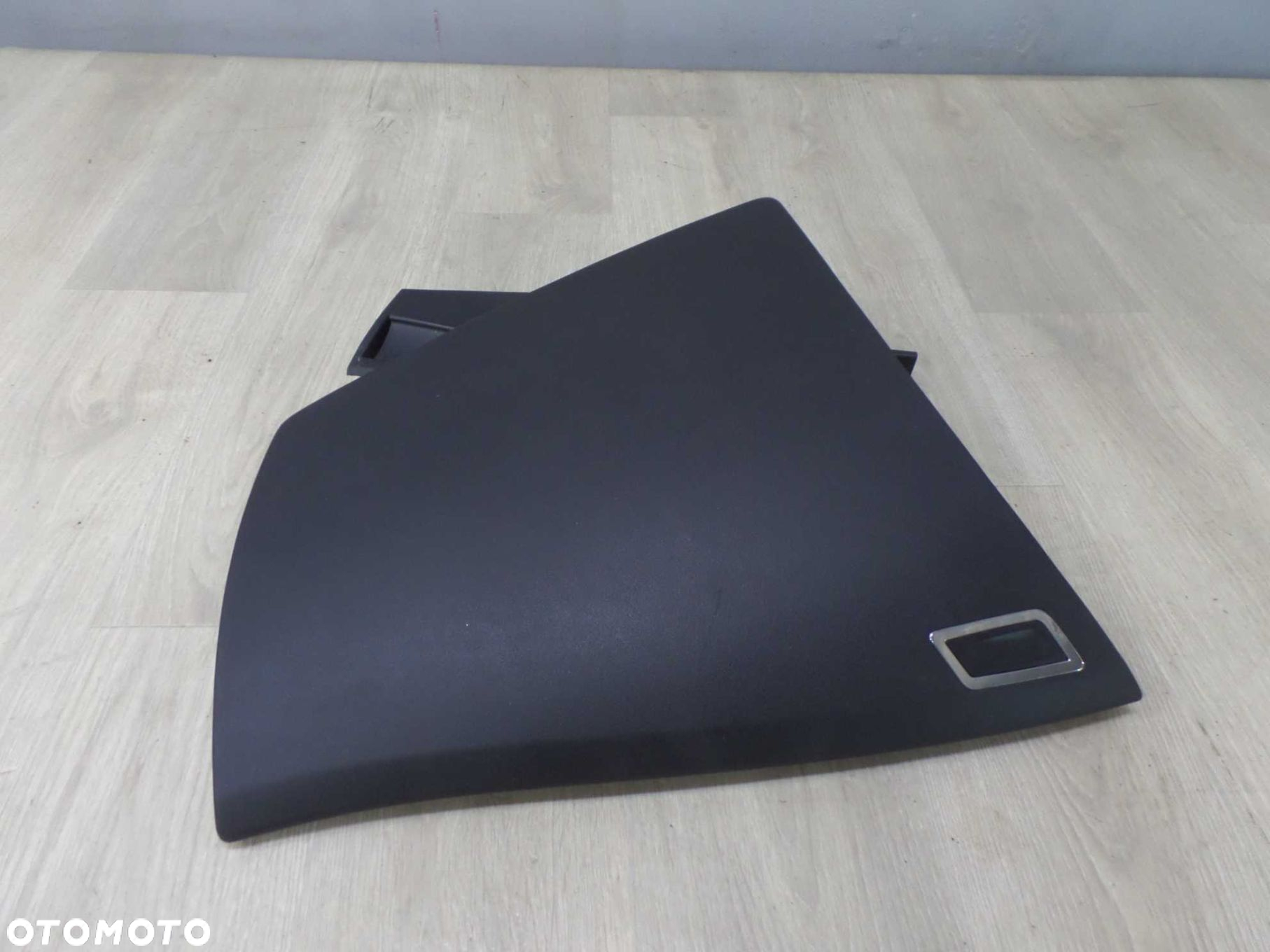 CITROEN C4 PICASSO 06-13 SCHOWEK DESKI KONSOLI LEWY IGLA 9657854177 - 2