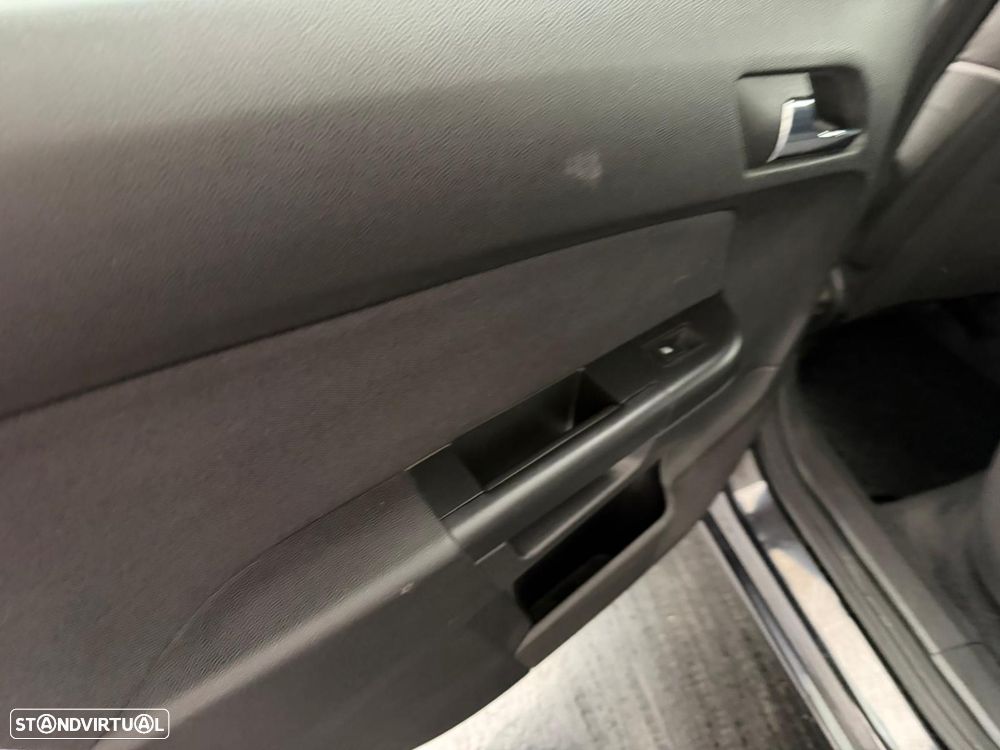 Opel Astra 1.3 CDTI - 12