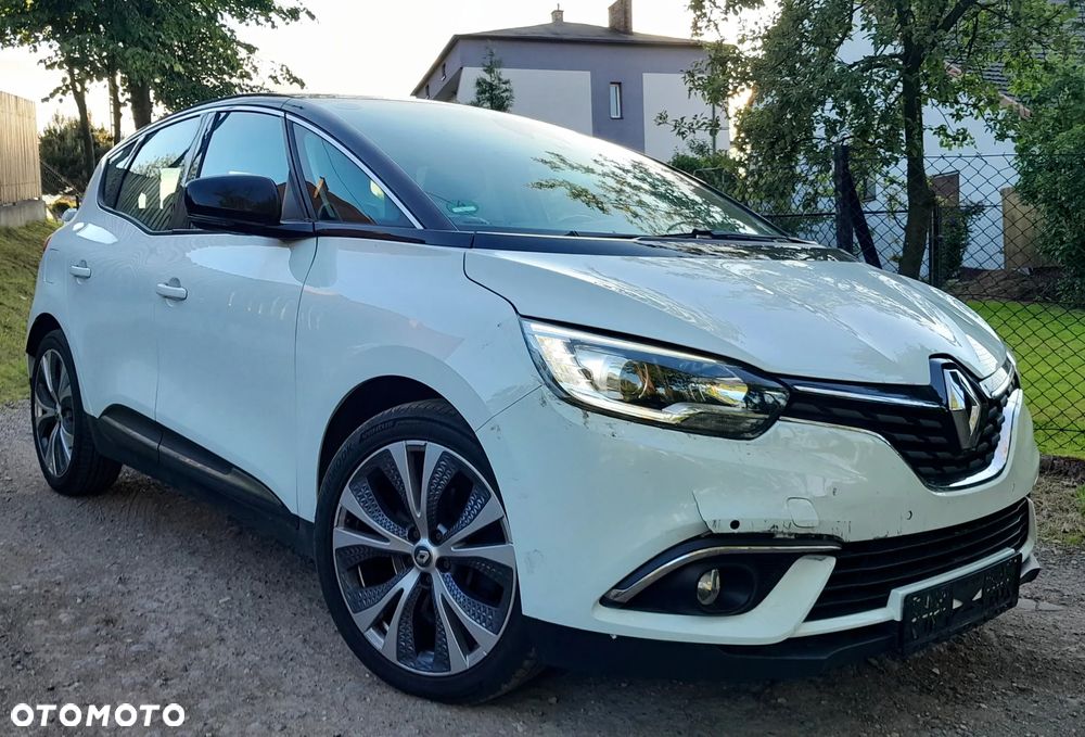 Renault Scenic - 21