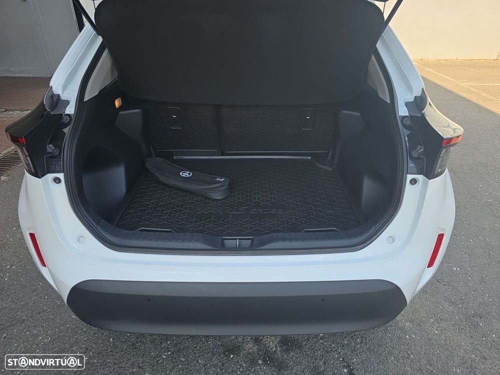 Toyota Yaris Cross - 24