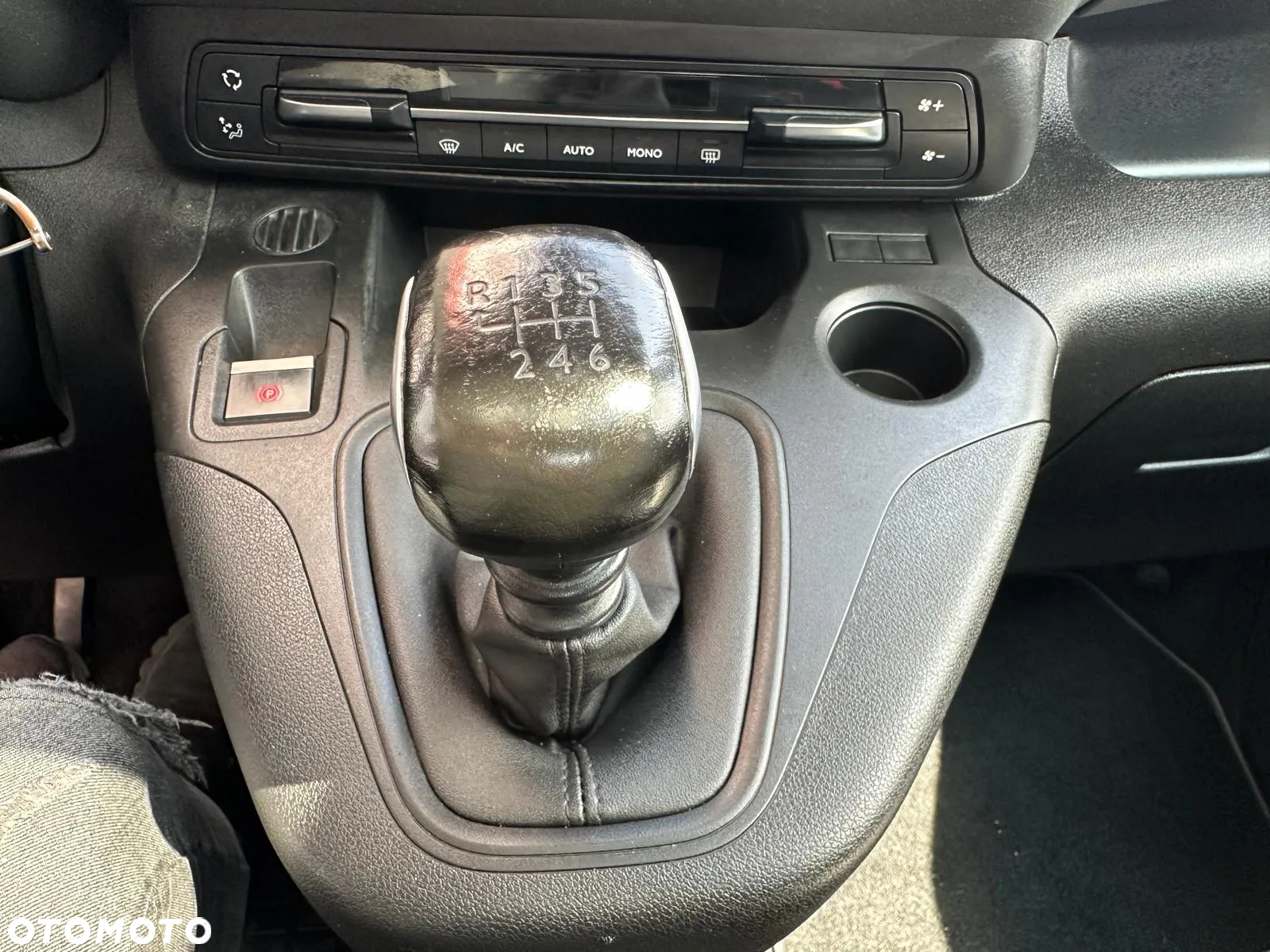 Citroën Berlingo XL 1.5 BlueHDI Feel Pack S&S - 21