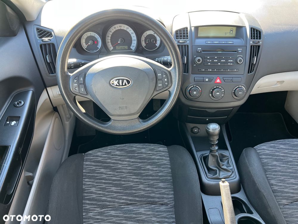 Kia Ceed 1.6 CVVT EX - 9