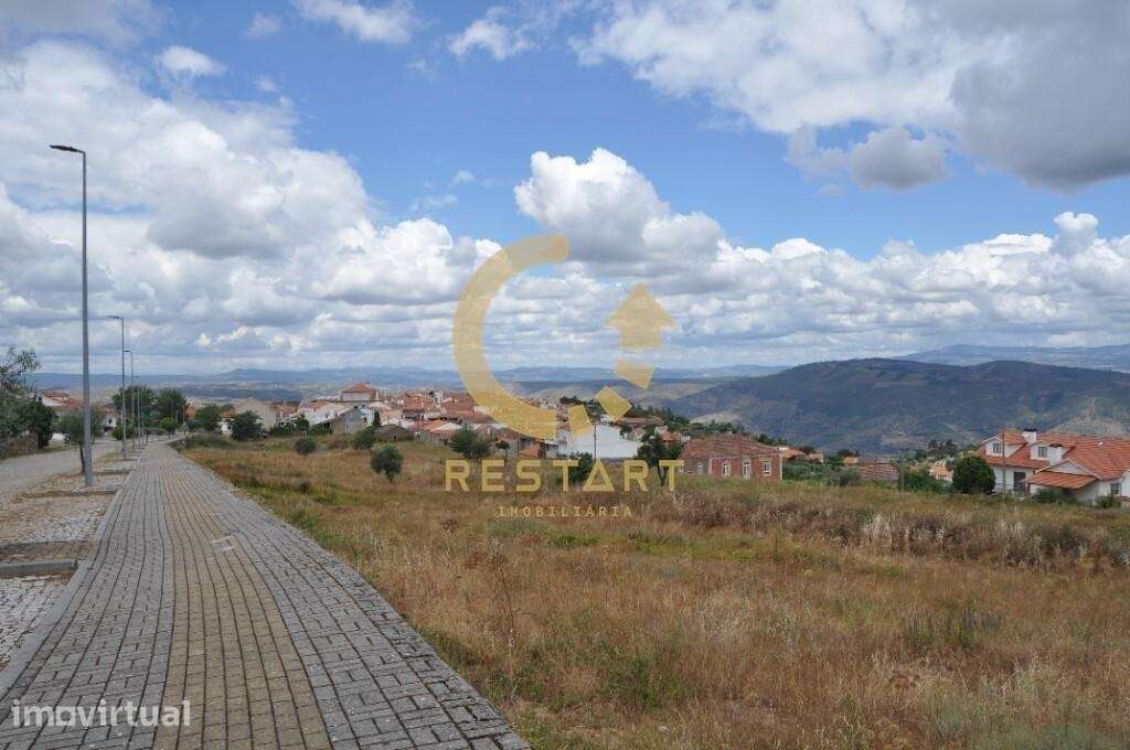 Vendo Lote para construção de moradia unifamiliar em Loteamento aprova - Grande imagem: 2/18