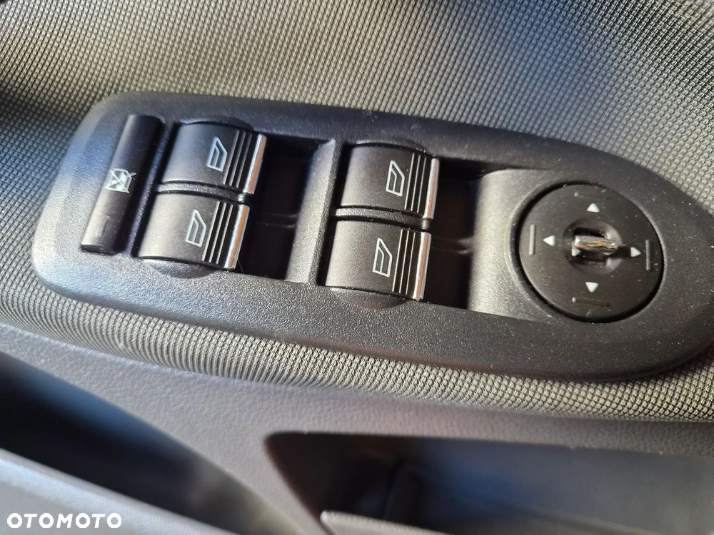 Ford Kuga 2.0 TDCi Titanium - 13