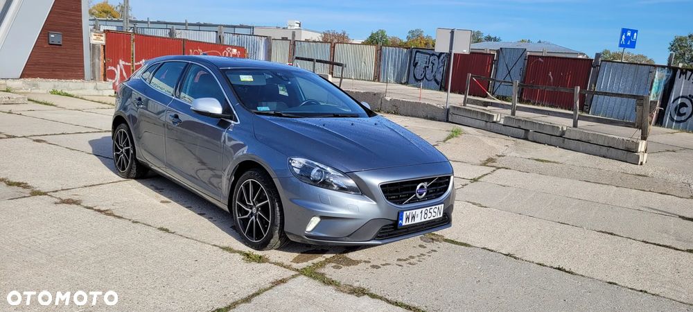 Volvo V40 D2 Drive-E R-Design Momentum - 8