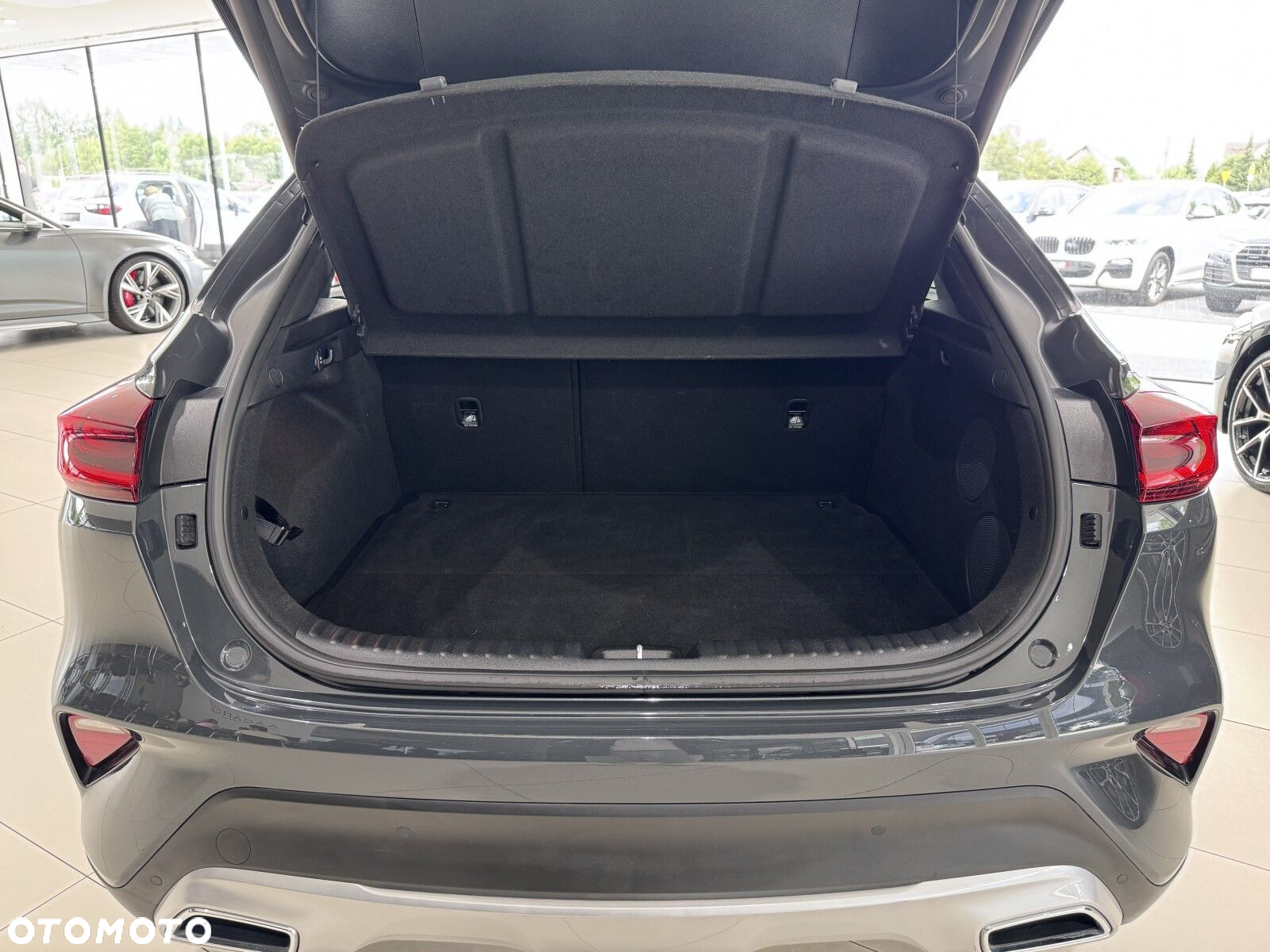Kia XCeed - 17