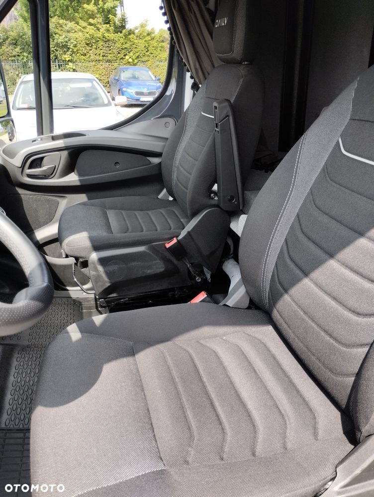 Iveco DAILY 72C180 - 6