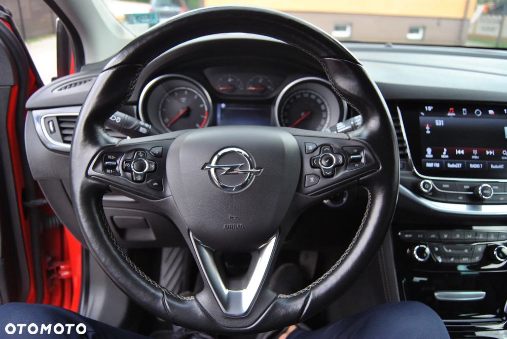 Opel Astra - 10