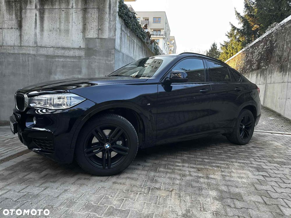 BMW X6 xDrive35i - 18