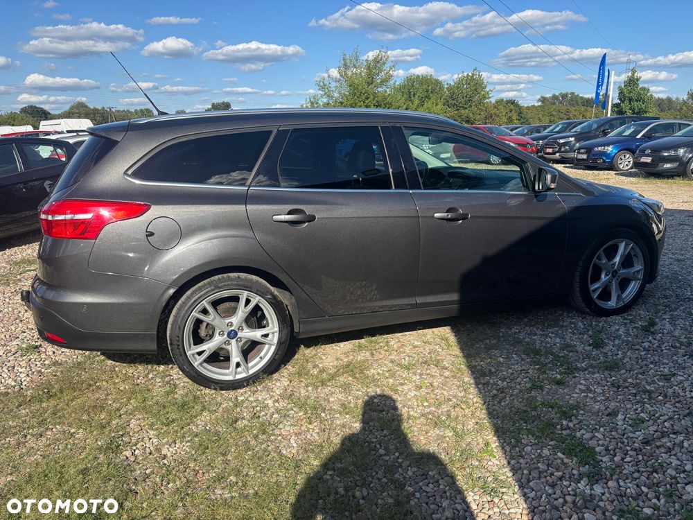 Ford Focus 2.0 TDCi Titanium ASS - 19