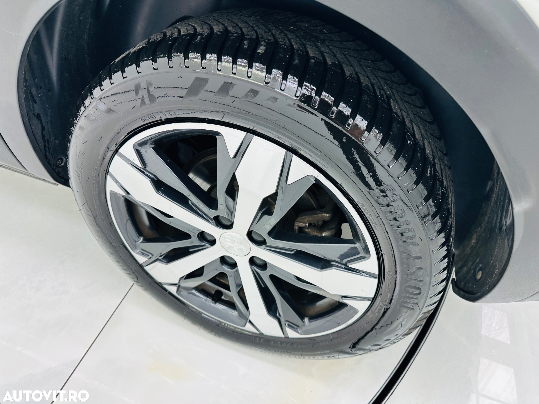 Peugeot 3008 PureTech 130 Stop & Start GPF Active Pack - 14