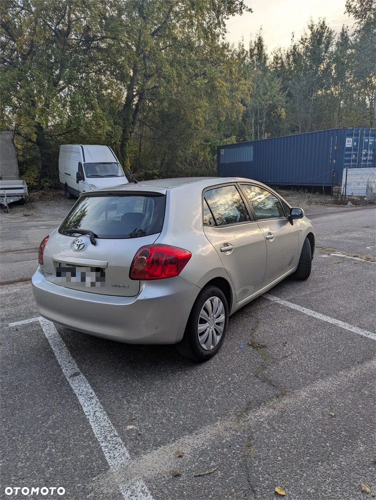 Toyota Auris 2.0 D-4D Luna - 11