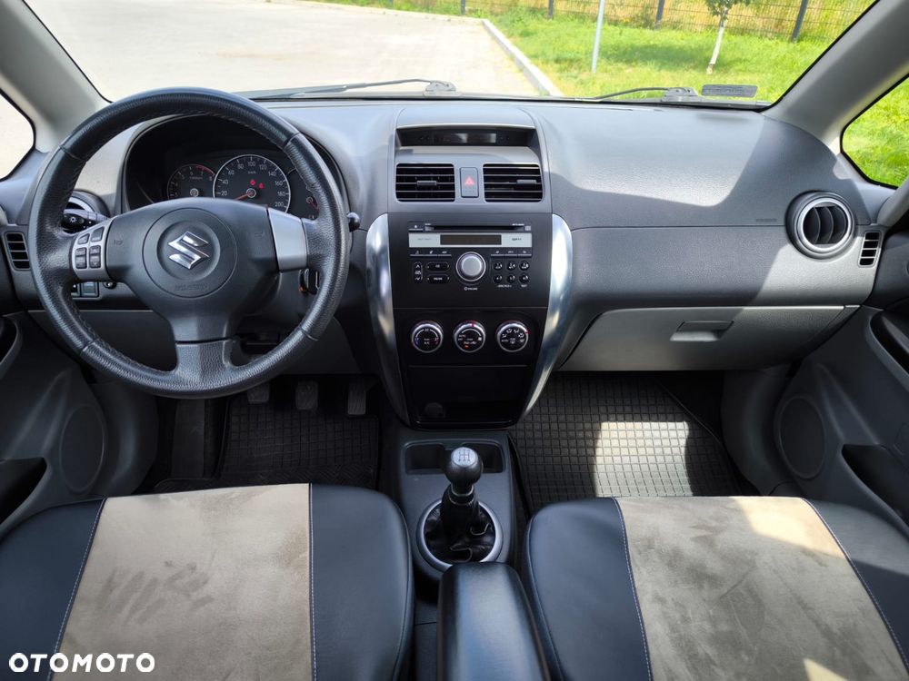 Suzuki SX4 1.6 GS / Premium 4WD - 8