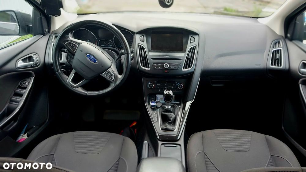Ford Focus - 5