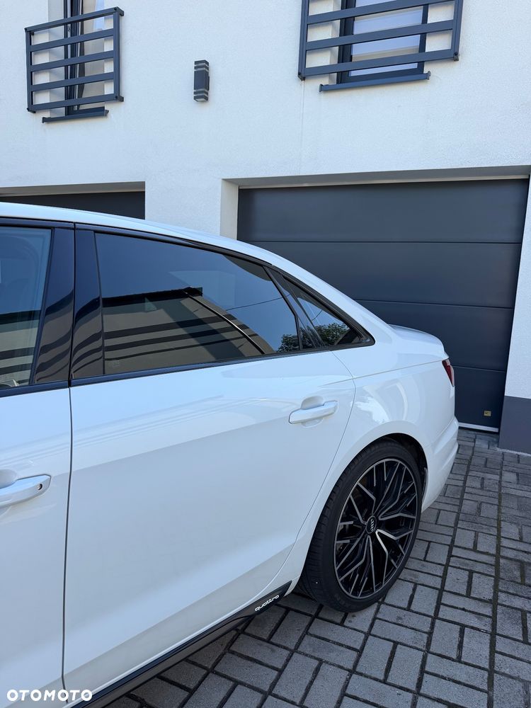 Audi A4 Limousine 2.0 TFSI Quattro Sport S tronic - 16