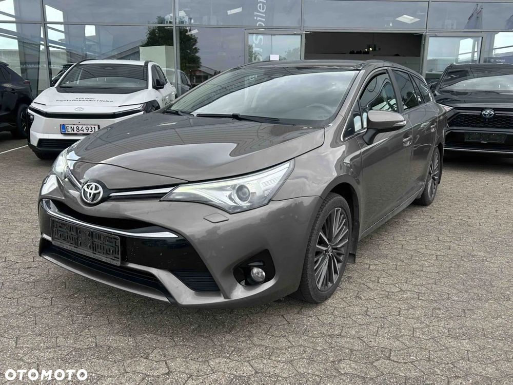 Toyota Avensis Touring Sports 1.8 Business Edition - 16