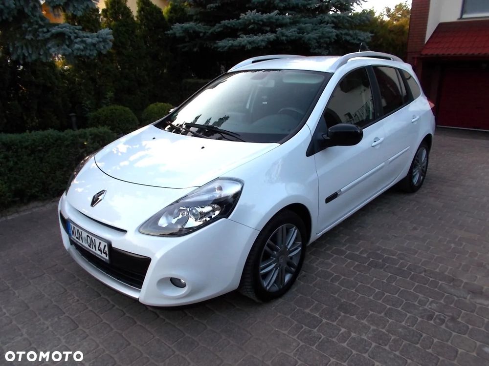 Renault Clio - 1