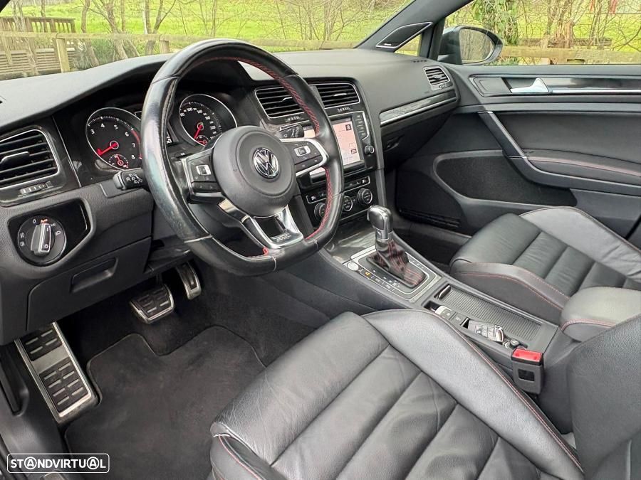 VW Golf 2.0 TSi GTi DSG Performance - 24