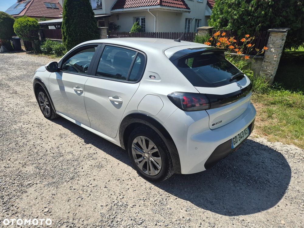 Peugeot 208 Elektromotor 136 Allure Pack - 3