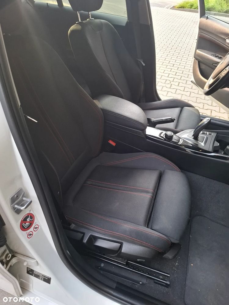 BMW Seria 1 116d Sport Line - 25