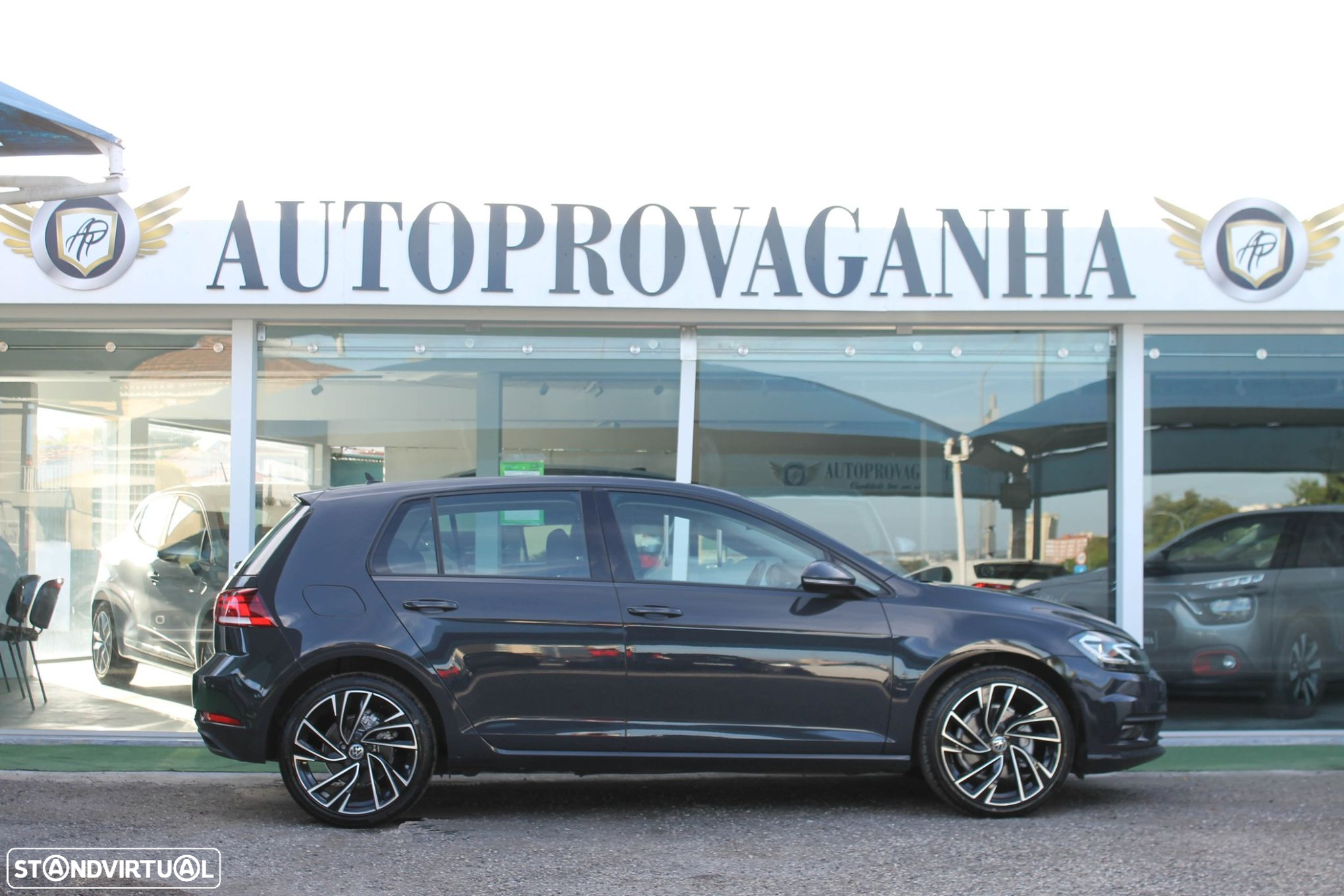 VW Golf - 21