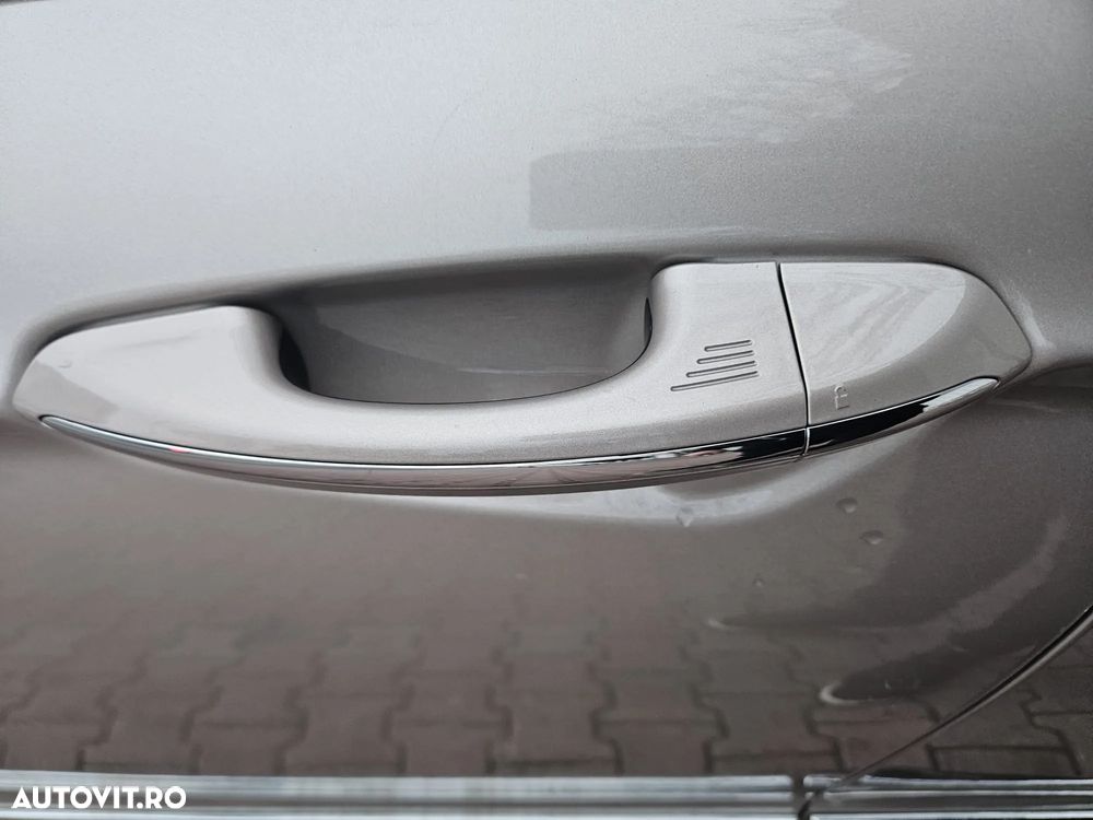 Ford Mondeo Vignale 2.0 TDCi Powershift AWD - 17