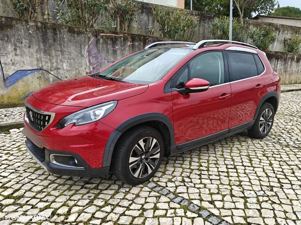 Peugeot 2008 1.2 PureTech Allure EAT6 - 1