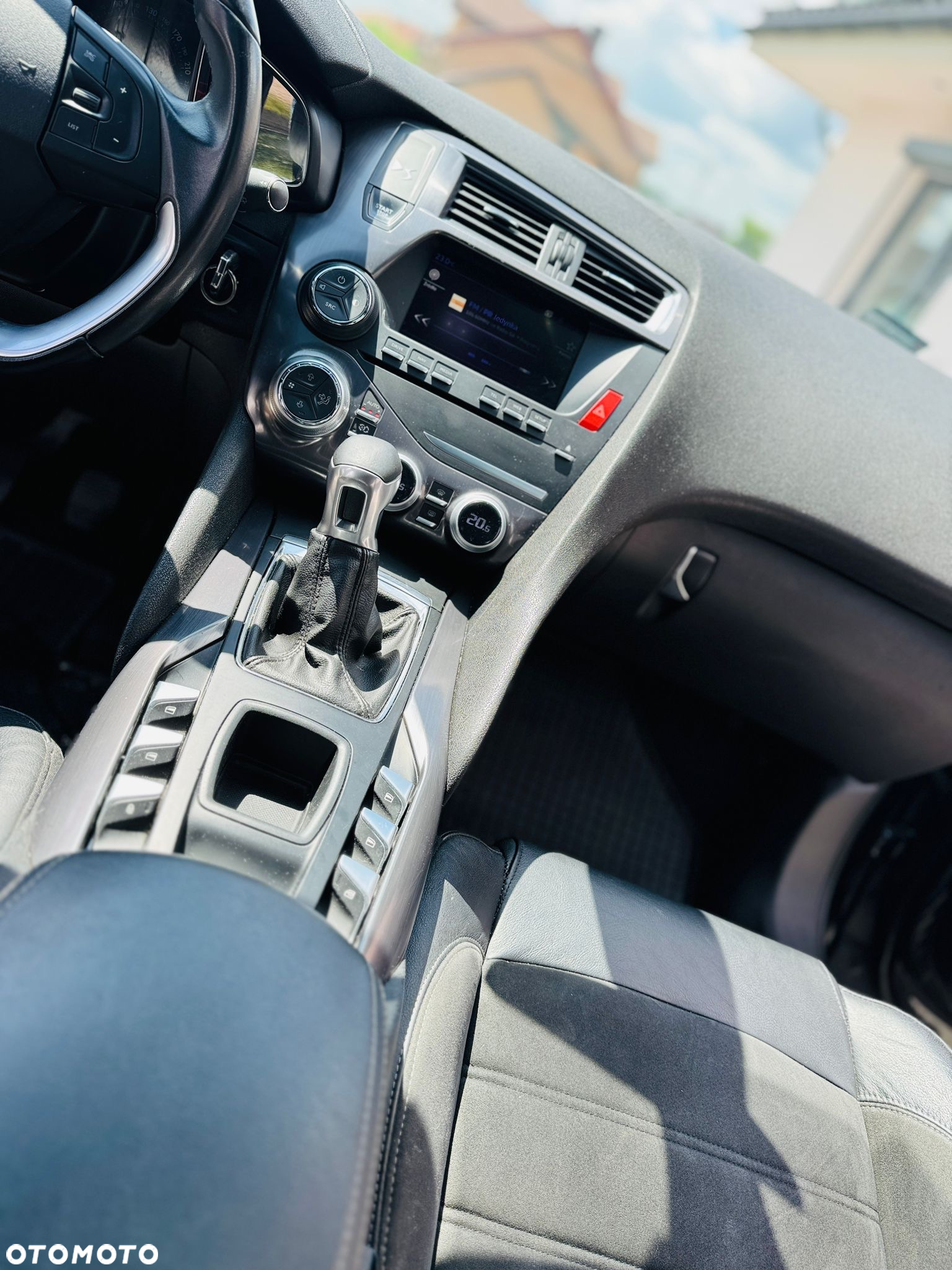 DS Automobiles DS 5 - 9