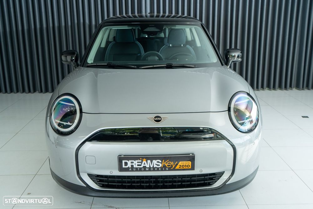 MINI 3 Portas Cooper E Essential - 12