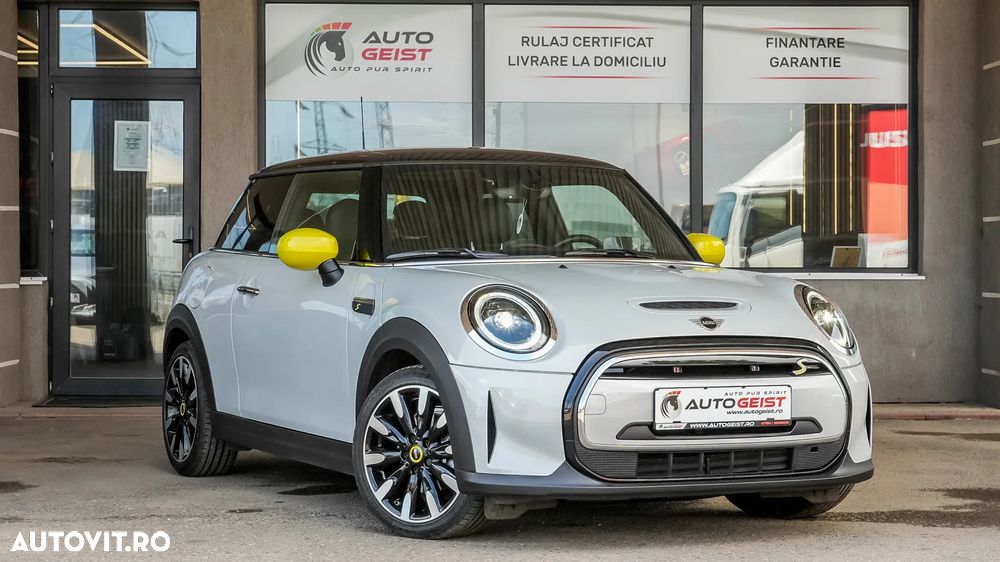 Mini Cooper SE Electric Trim - 8