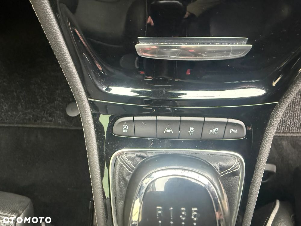 Opel Astra 1.6 BiTurbo D (CDTI) Start/Stop Innovation - 31