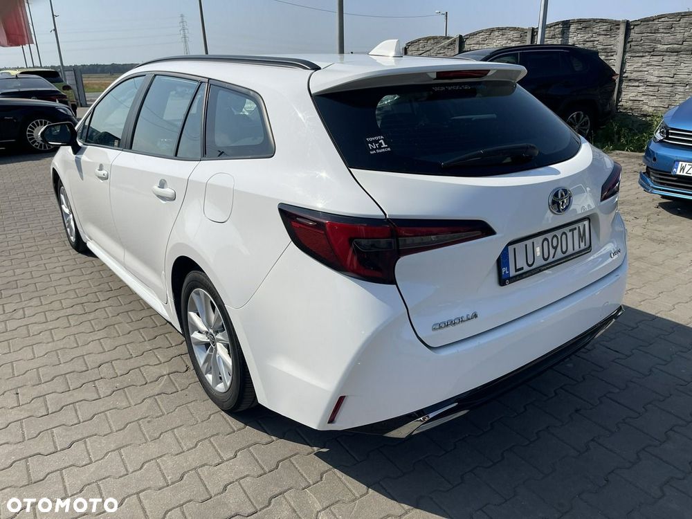 Toyota Corolla 1.8 Hybrid Comfort - 2
