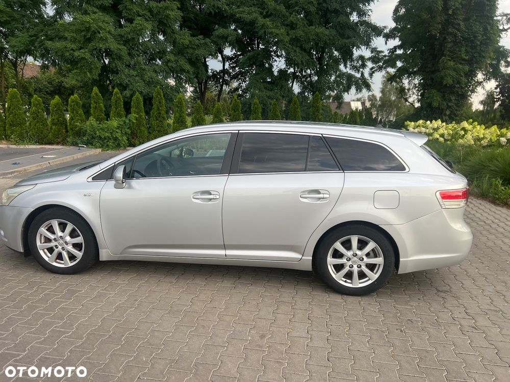 Toyota Avensis 2.2 D-CAT Prestige - 4