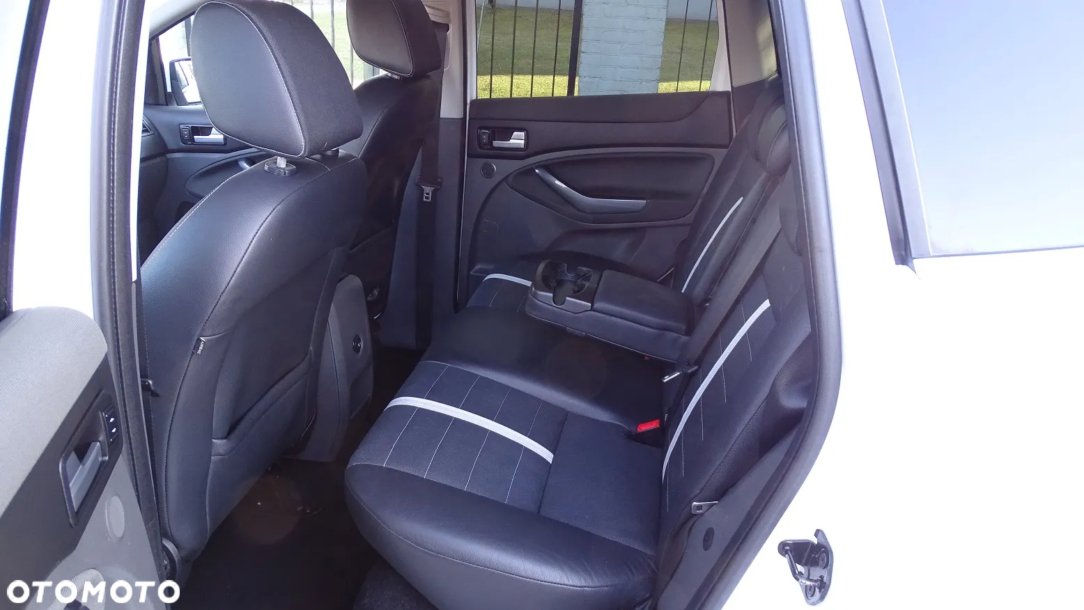 Ford Kuga 2.0 TDCi 2x4 Individual - 15